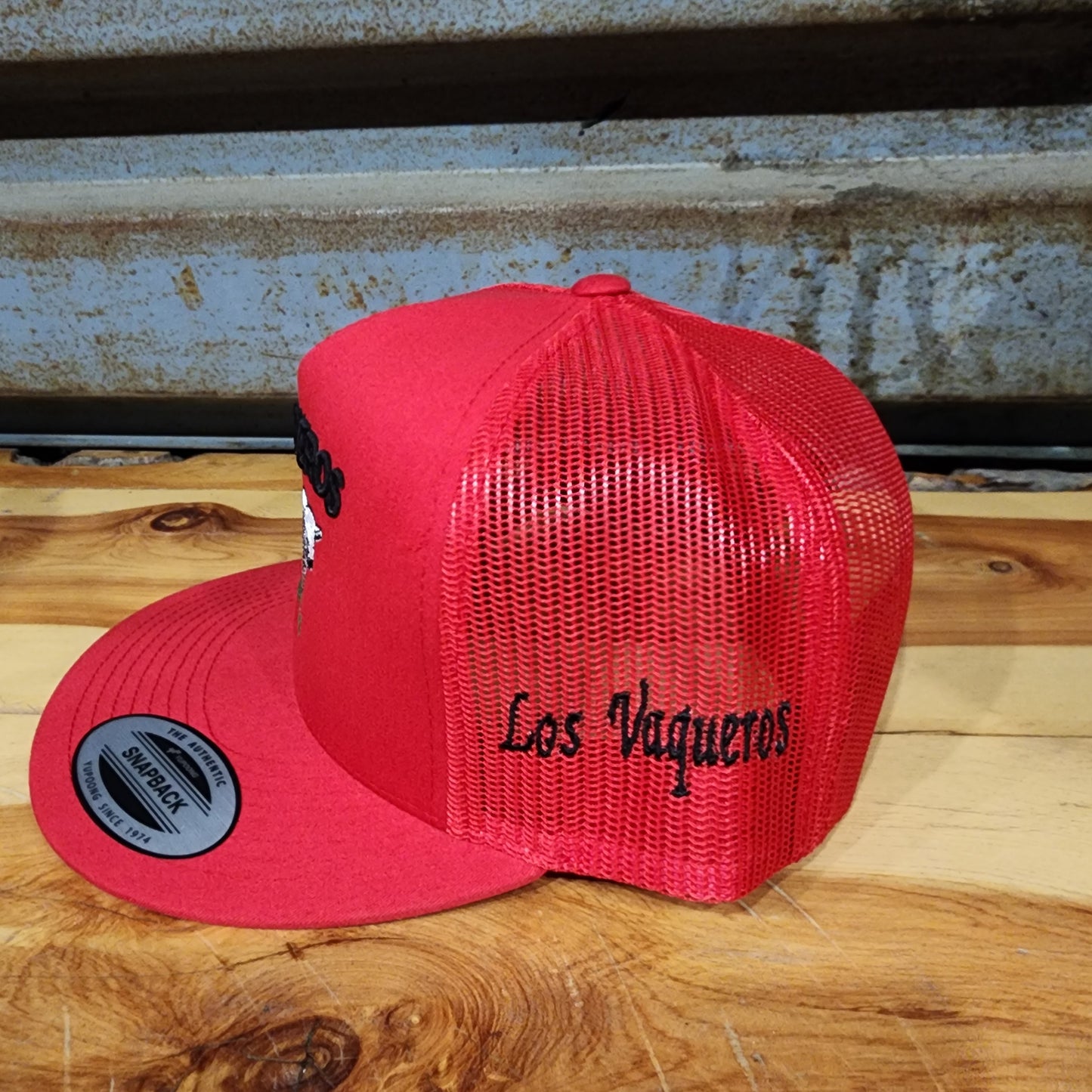 Los Vaqueros Charolais Snapback Red