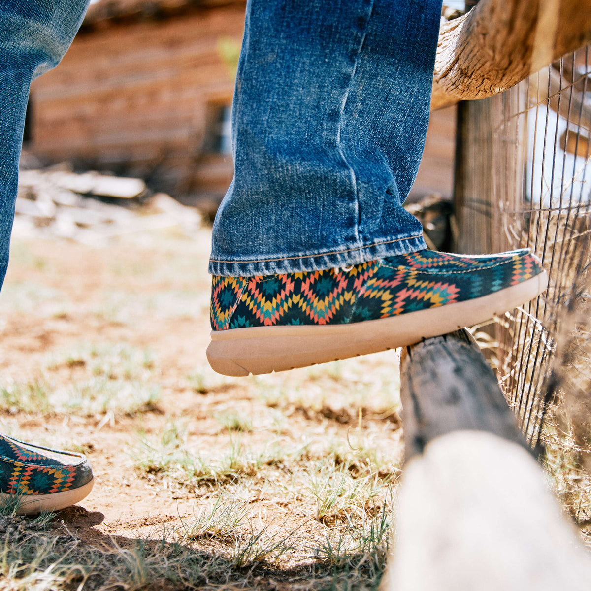 Ariat Hilo Blue Aztec Lightweight,flexible FLX Foam sole,stretch laces,Western ARIAT KIDS BLUE AZTEC HILO - FRINGE WESTERN WEAR main image 4