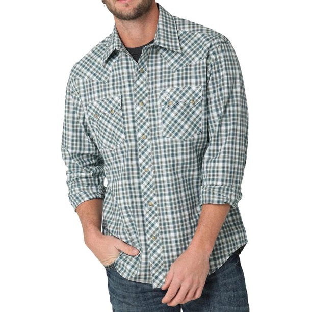 Men's Wrangler® Retro® Long Sleeve Shirt