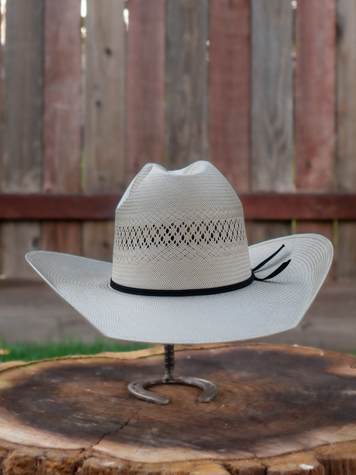 Short crown hot sale cowboy hat